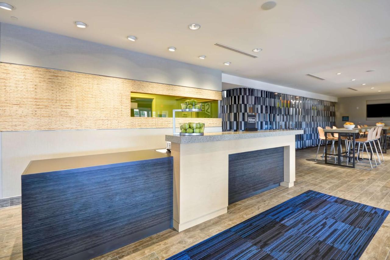 Home2 Suites By Hilton Charles Town Buitenkant foto