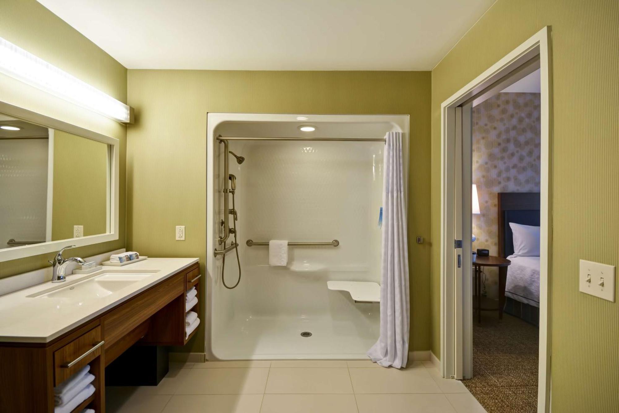 Home2 Suites By Hilton Charles Town Buitenkant foto